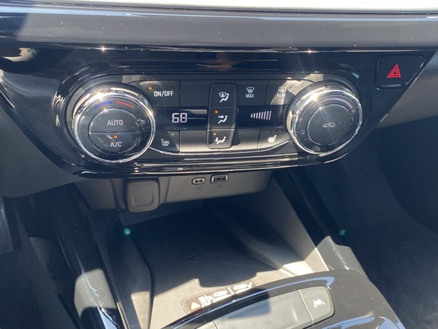 used 2025 Chevrolet Trax car, priced at $23,995