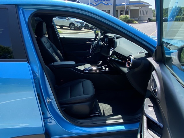 used 2025 Chevrolet Trax car, priced at $23,995