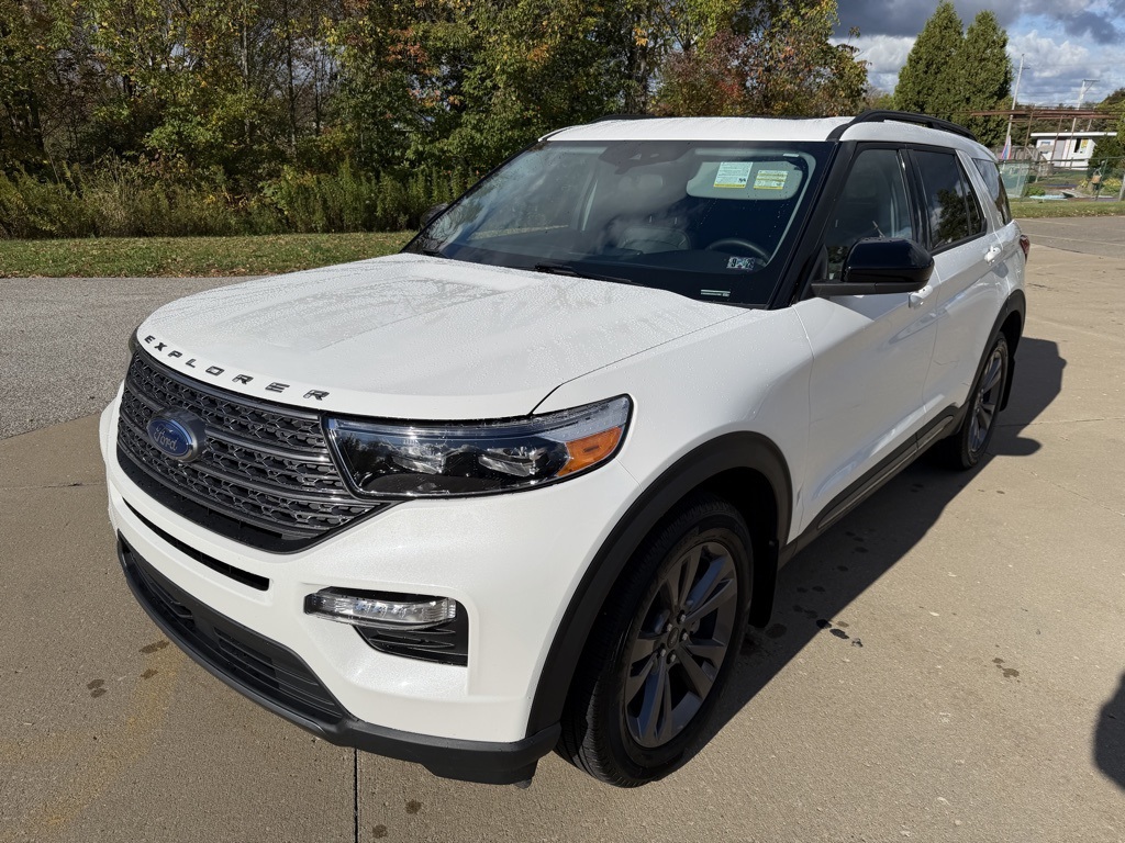 used 2024 Ford Explorer car, priced at $38,903