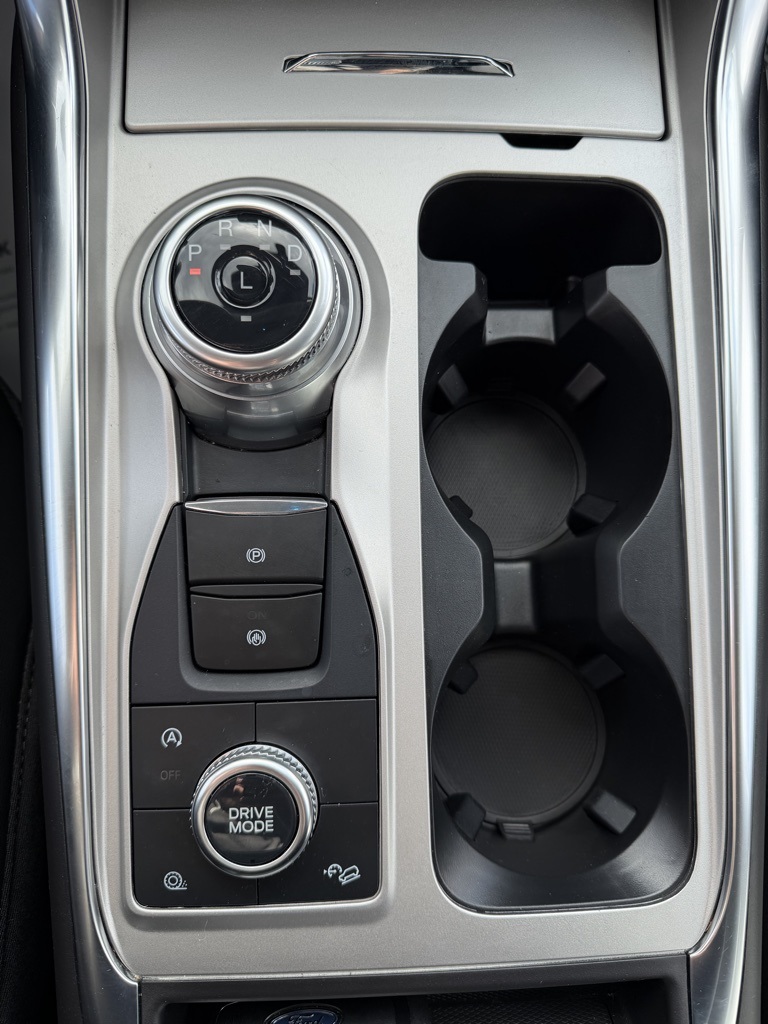 used 2024 Ford Explorer car, priced at $38,903