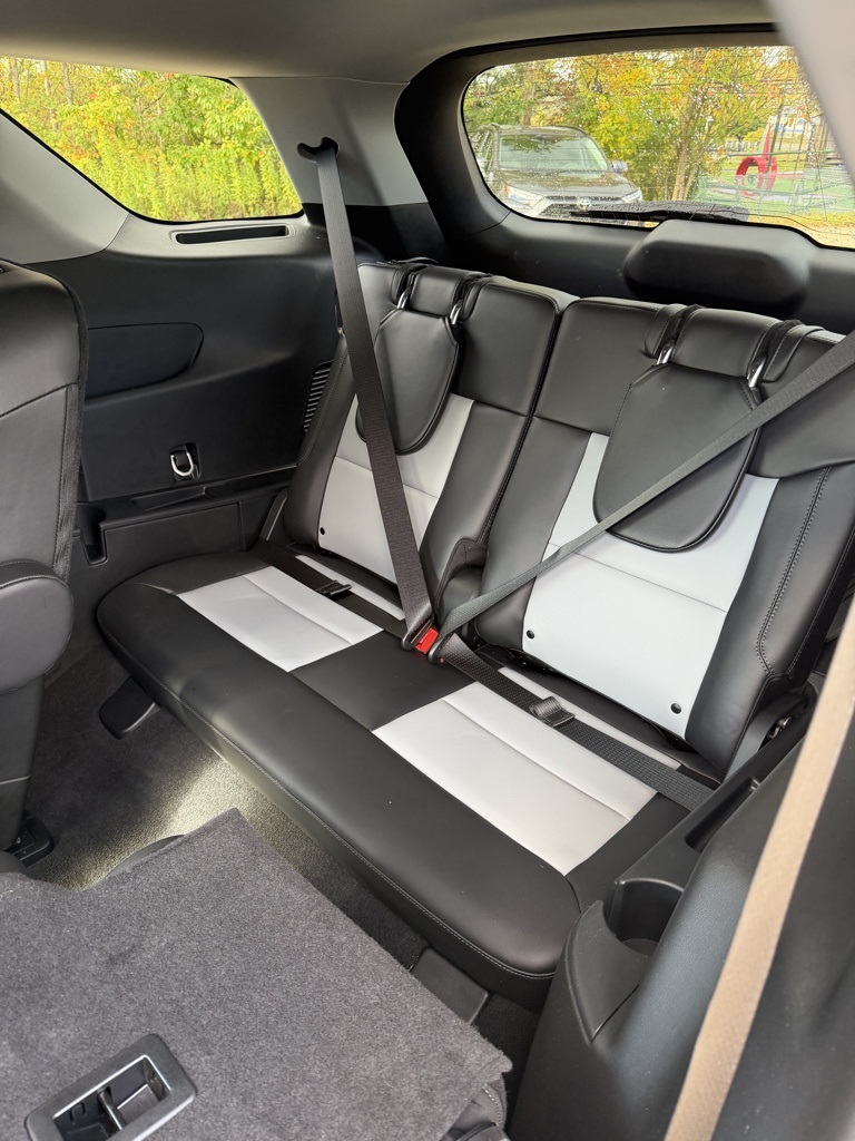 used 2024 Ford Explorer car, priced at $38,903
