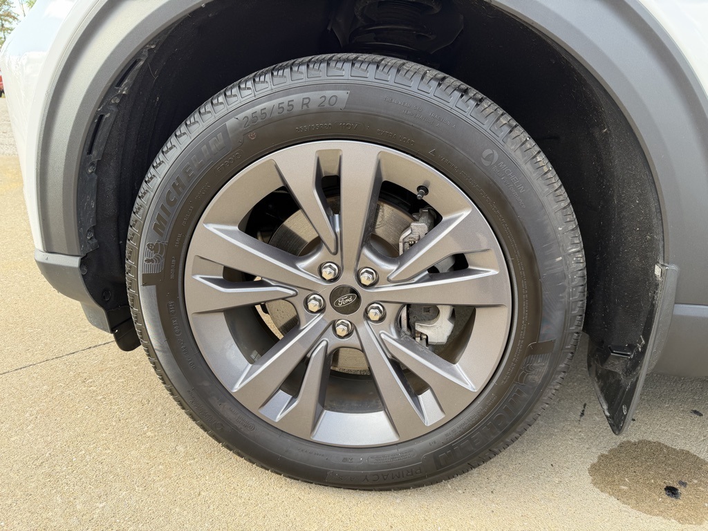 used 2024 Ford Explorer car, priced at $38,903