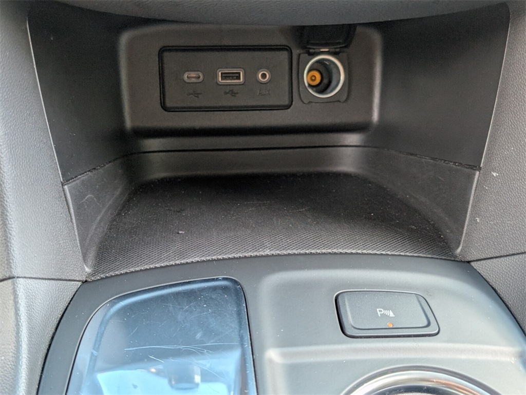 used 2024 Chevrolet Equinox car, priced at $18,988