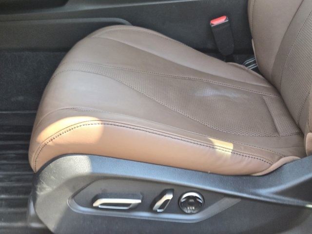 used 2023 Acura TLX car, priced at $34,600