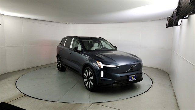 new 2025 Volvo EX90 car, priced at $88,325