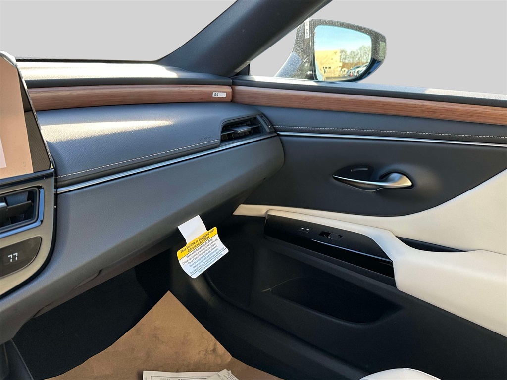 new 2025 Lexus ES car, priced at $49,510