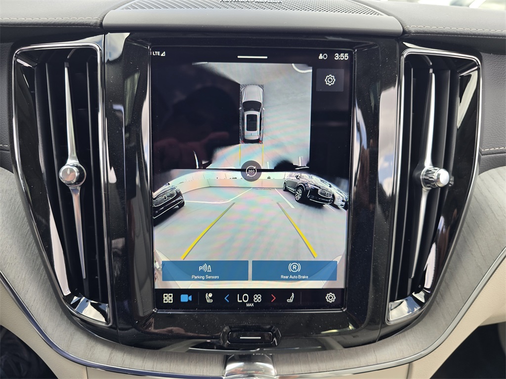 new 2025 Volvo XC60 car, priced at $50,686