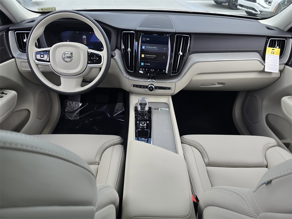new 2025 Volvo XC60 car, priced at $50,686