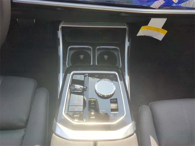 new 2025 BMW 7-Series car, priced at $117,625