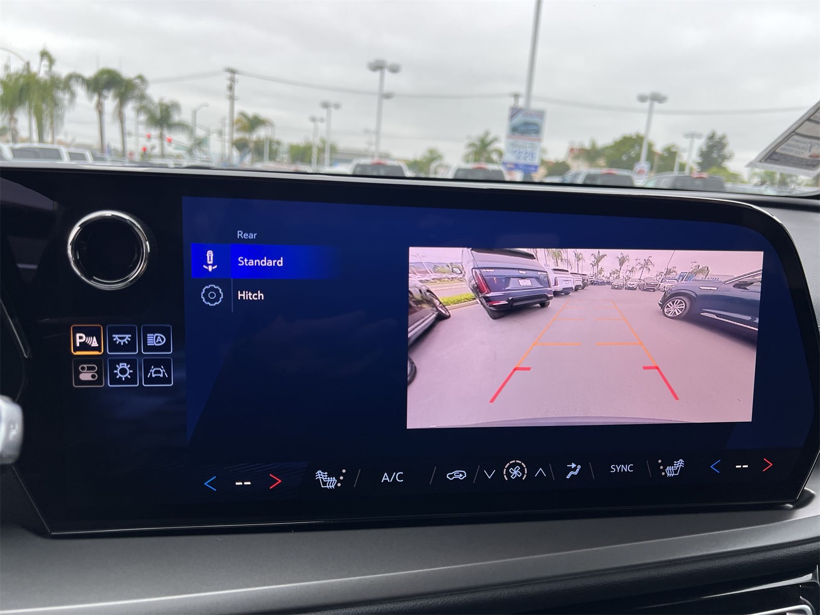 used 2025 Chevrolet Traverse car