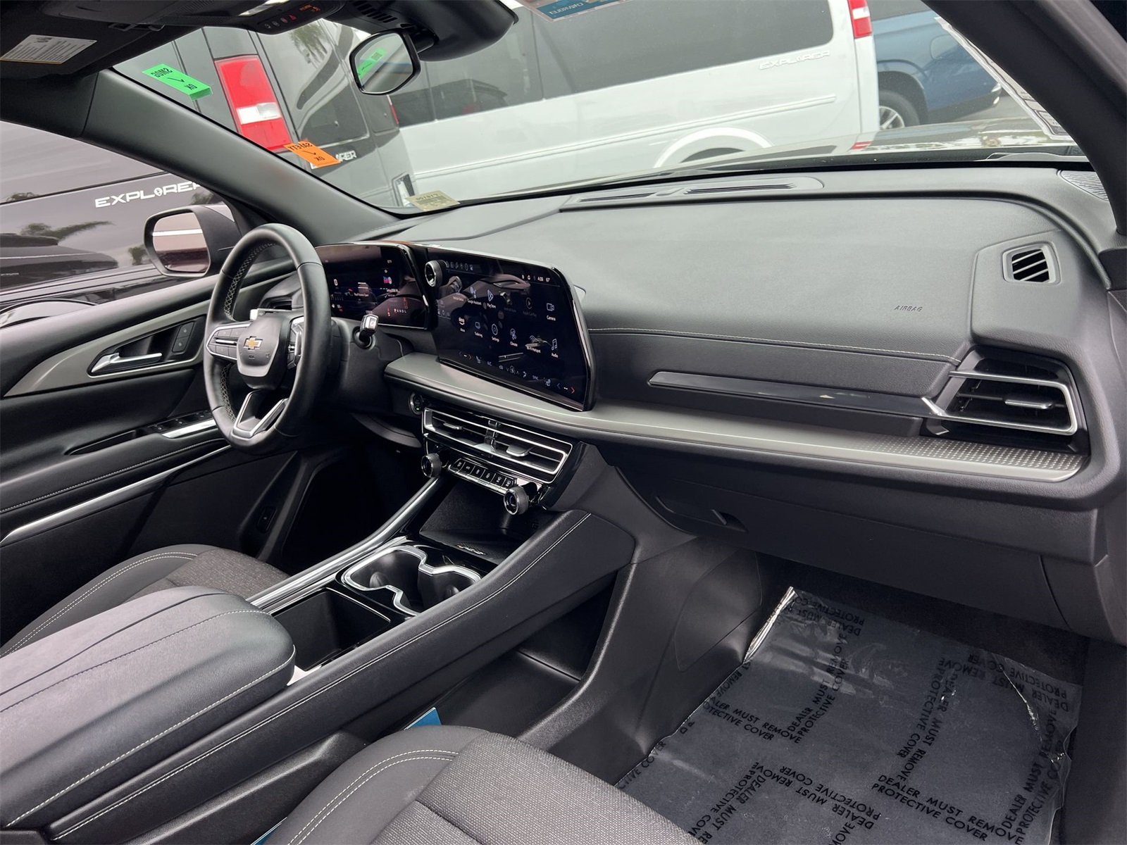 used 2025 Chevrolet Traverse car