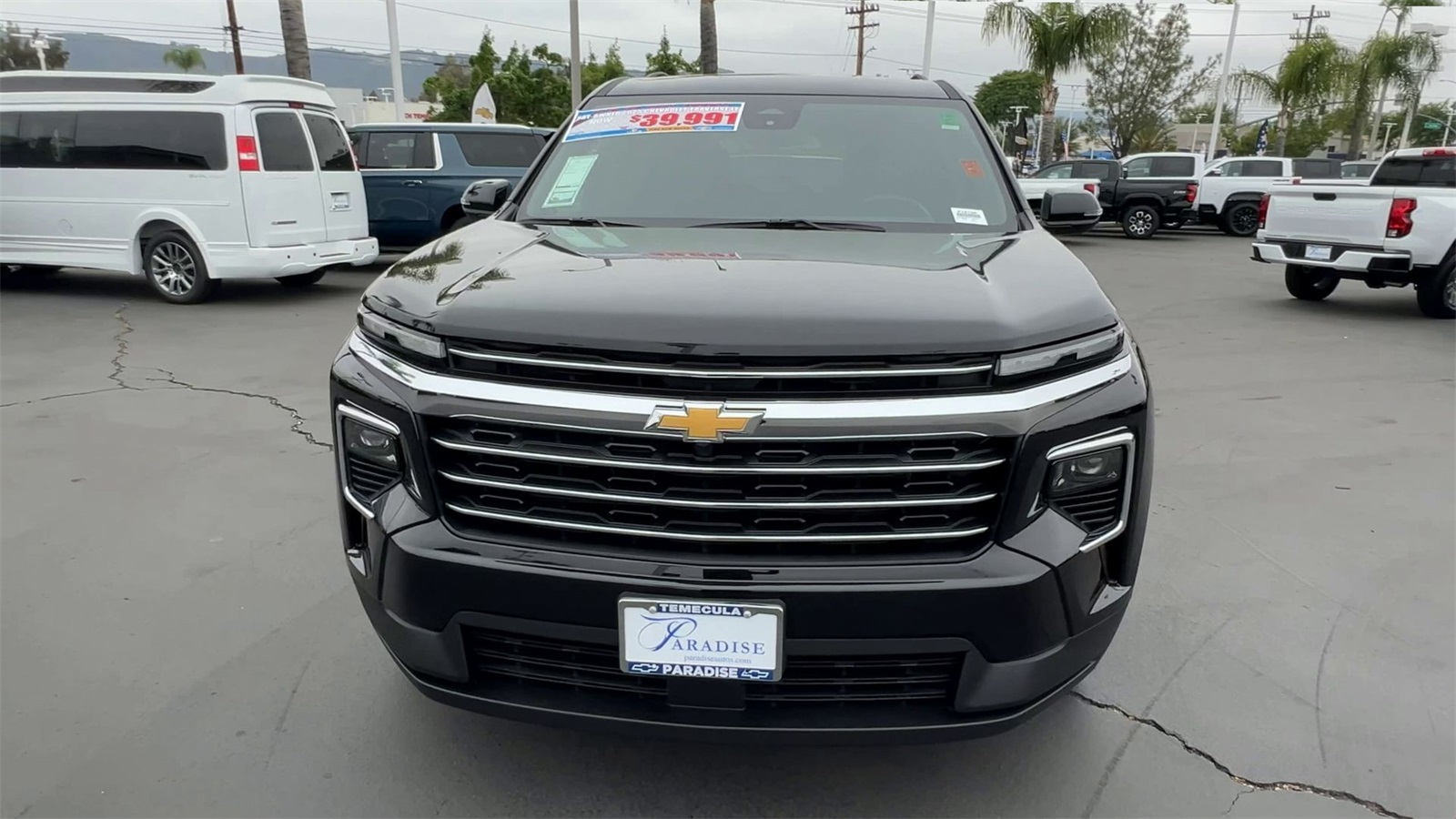 used 2025 Chevrolet Traverse car