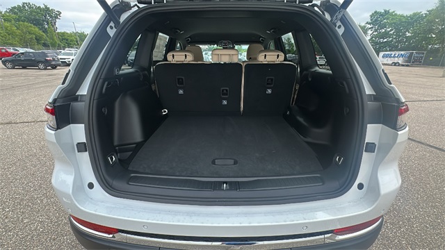 new 2025 Jeep Grand Cherokee car, priced at $44,494