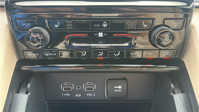 new 2025 Jeep Grand Cherokee car, priced at $44,494