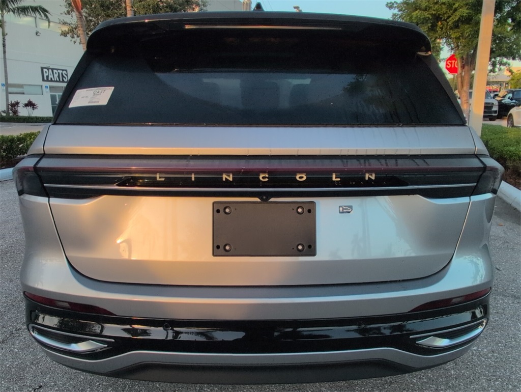 new 2026 Lincoln Nautilus car, priced at $62,424