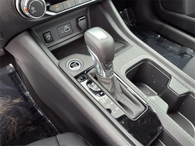 new 2025 Nissan Sentra car, priced at $21,944