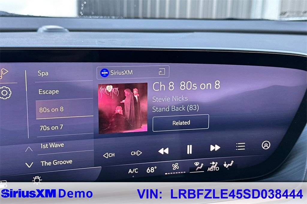 used 2025 Buick Envision car, priced at $32,944