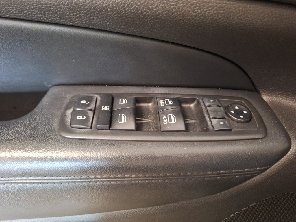 used 2019 Jeep Grand Cherokee car, priced at $16,951