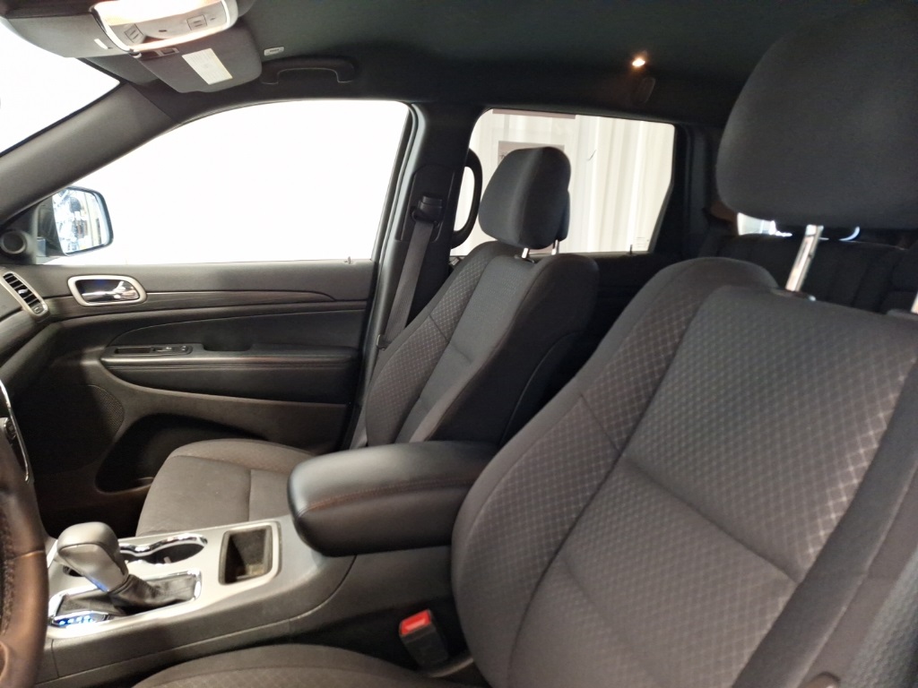 used 2019 Jeep Grand Cherokee car, priced at $16,951