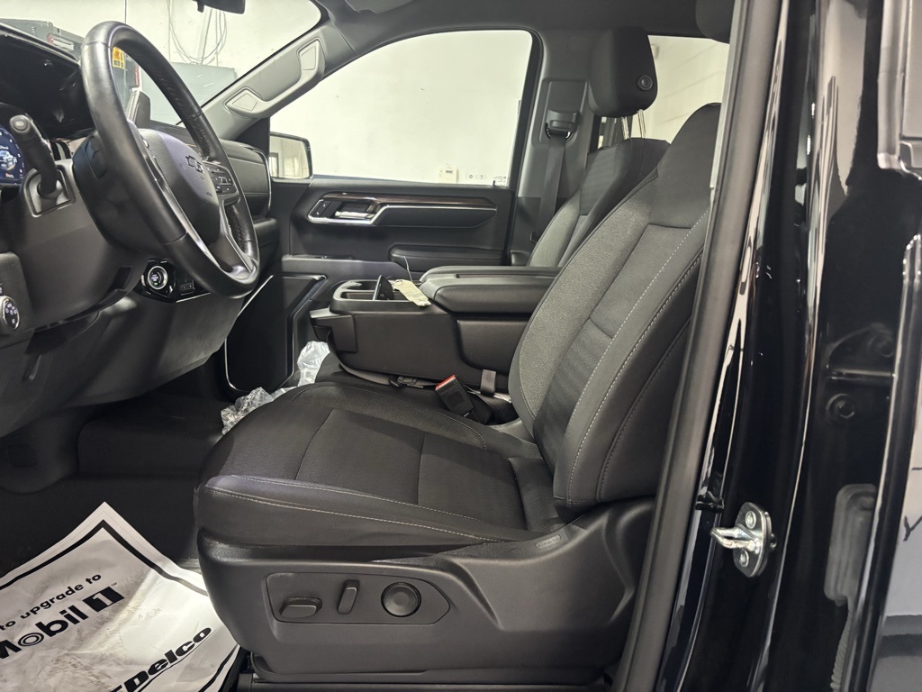 used 2023 Chevrolet Silverado 1500 car, priced at $38,927