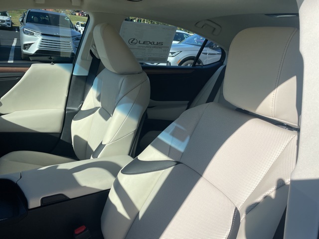 new 2025 Lexus ES car, priced at $51,309