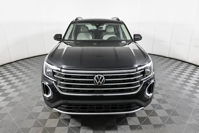 new 2025 Volkswagen Atlas car, priced at $48,436