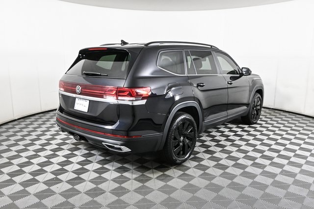 new 2025 Volkswagen Atlas car, priced at $48,436