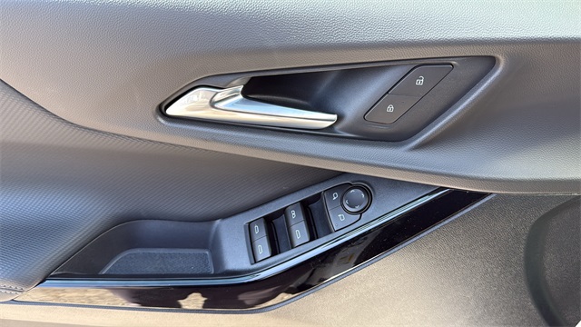 new 2026 Chevrolet Equinox car, priced at $30,820