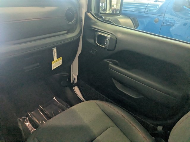 new 2025 Jeep Wrangler car, priced at $75,635