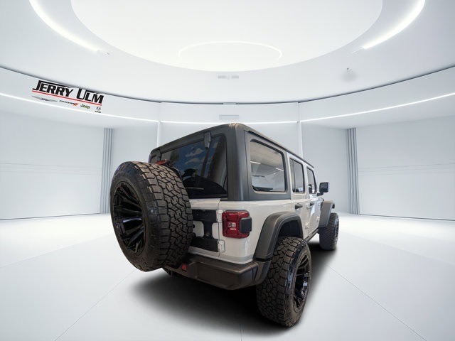 new 2025 Jeep Wrangler car, priced at $75,635