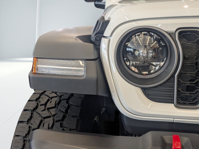new 2025 Jeep Wrangler car, priced at $75,635