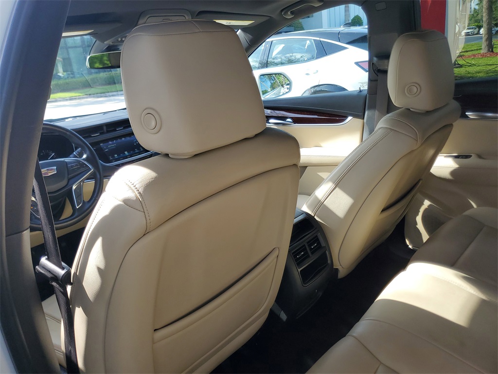 used 2018 Cadillac XT5 car, priced at $16,795