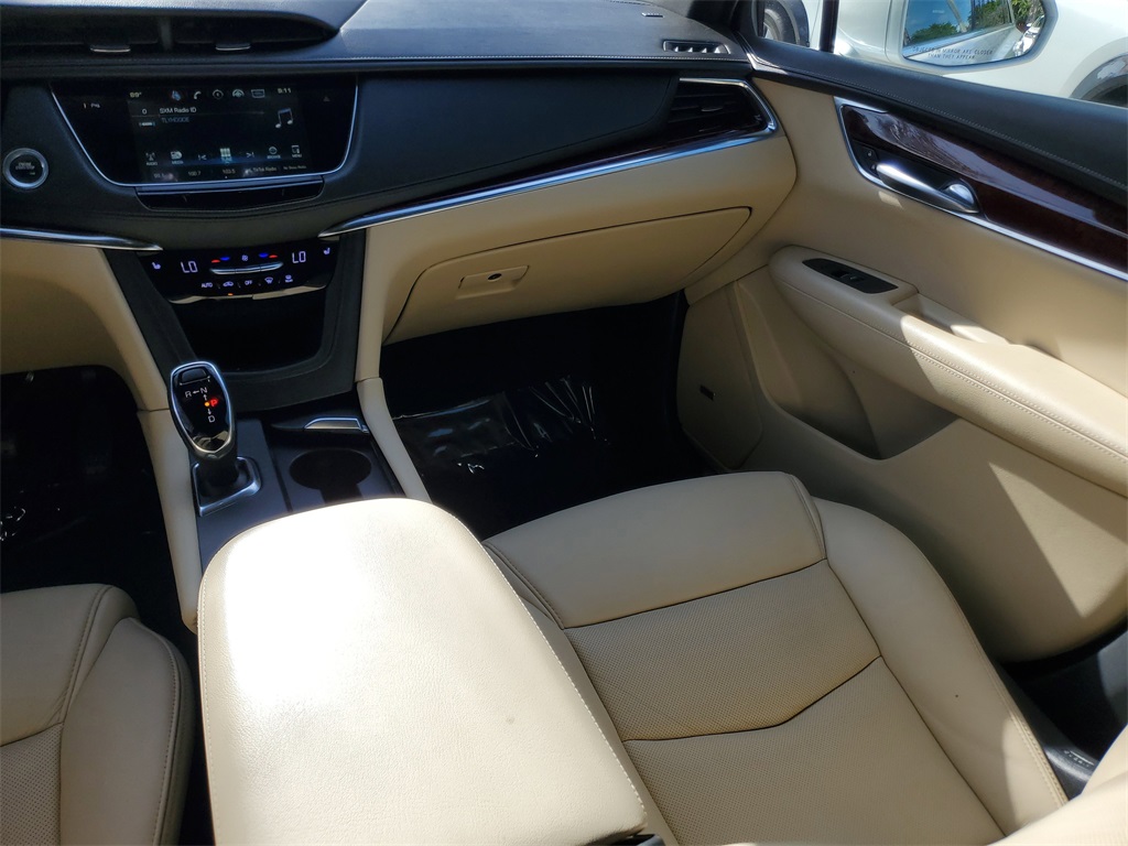 used 2018 Cadillac XT5 car, priced at $16,795