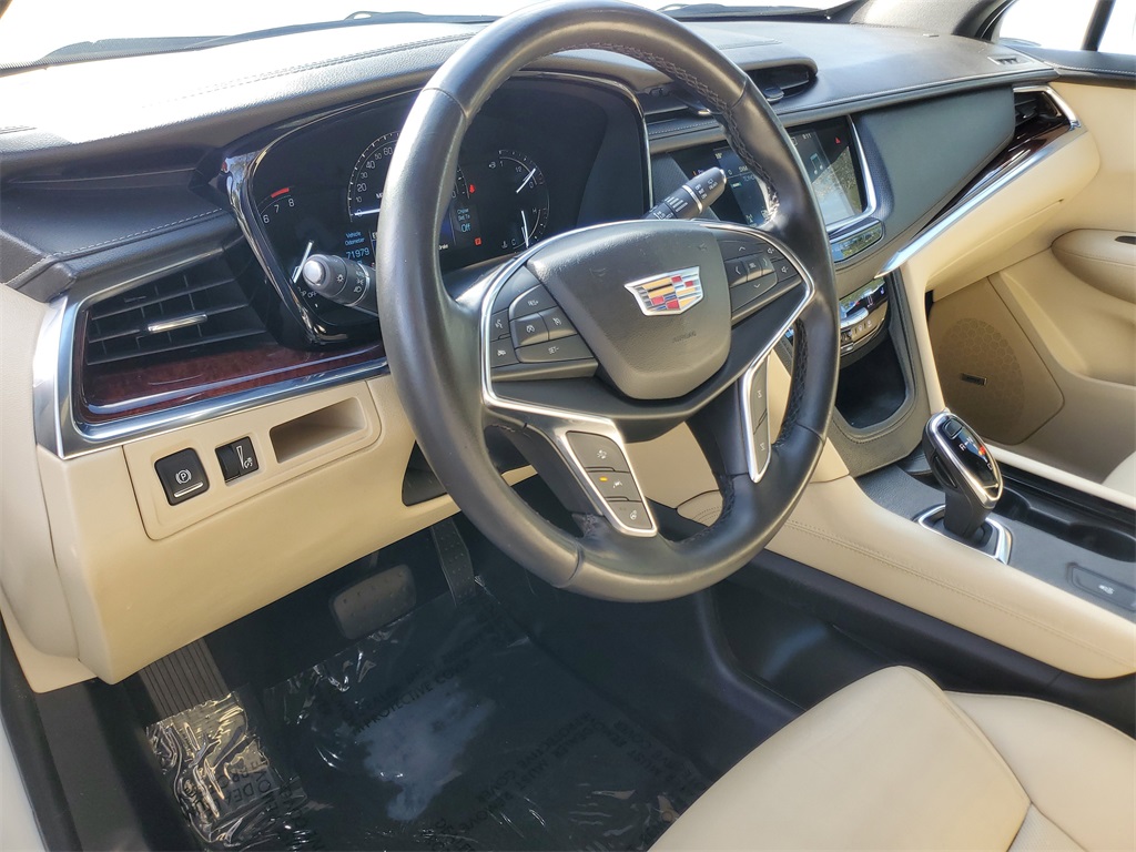 used 2018 Cadillac XT5 car, priced at $16,795