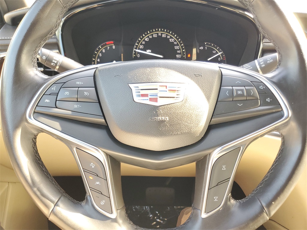 used 2018 Cadillac XT5 car, priced at $16,795