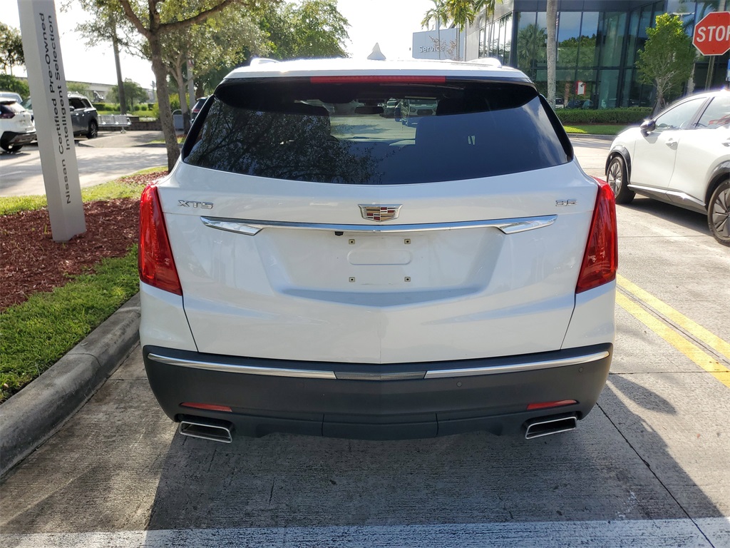 used 2018 Cadillac XT5 car, priced at $16,795