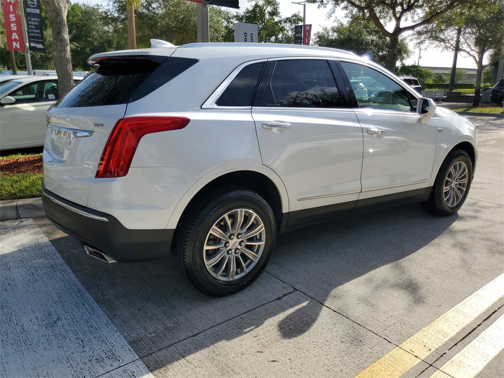 used 2018 Cadillac XT5 car, priced at $16,795