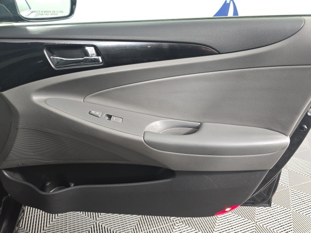 used 2013 Hyundai Sonata car, priced at $7,022