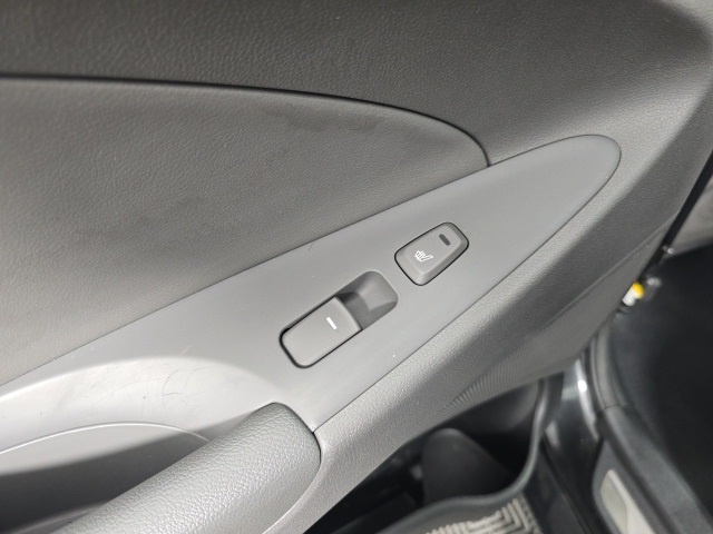 used 2013 Hyundai Sonata car, priced at $7,022