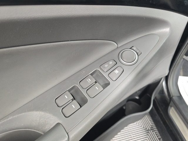 used 2013 Hyundai Sonata car, priced at $7,022