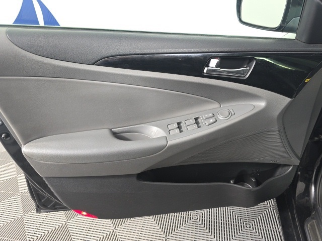 used 2013 Hyundai Sonata car, priced at $7,022
