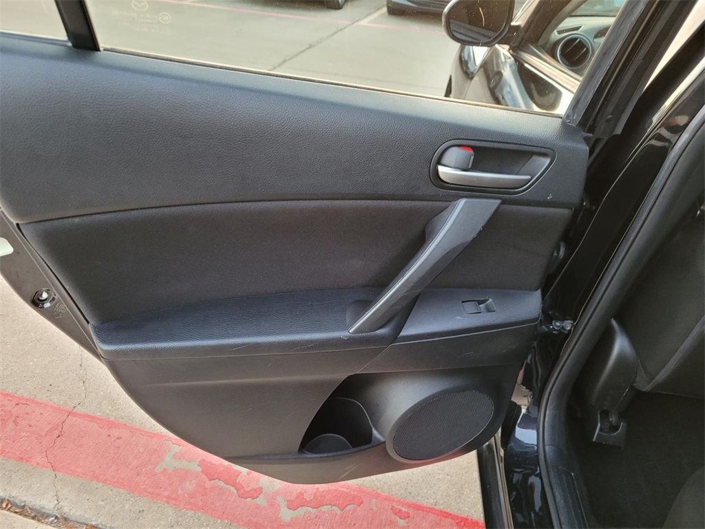 used 2012 Mazda Mazda3 car, priced at $5,725