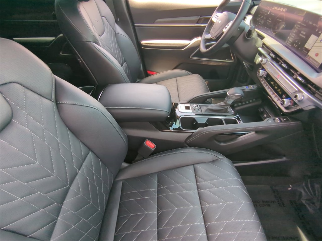 used 2025 Kia Telluride car, priced at $49,991
