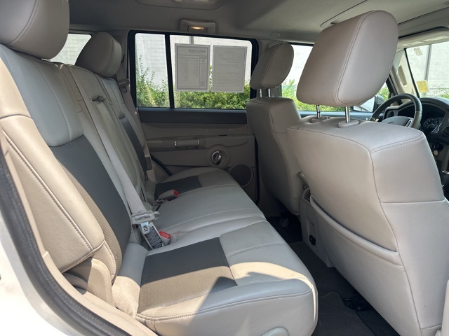 used 2008 Jeep Commander car, priced at $4,998