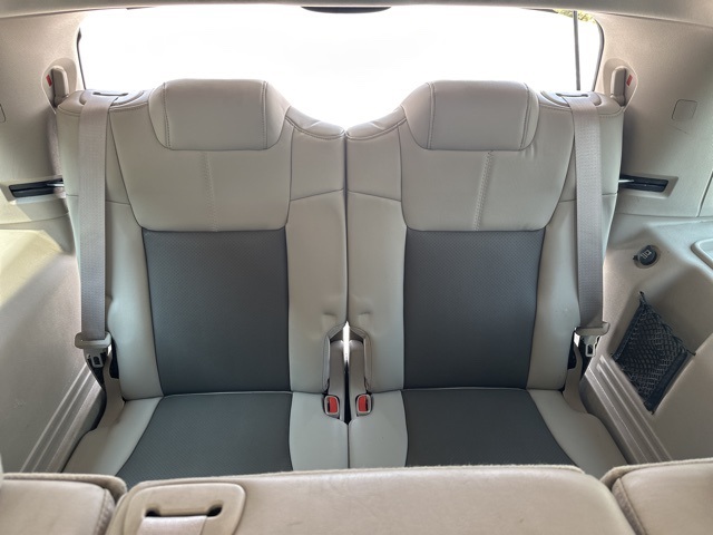 used 2008 Jeep Commander car, priced at $4,998