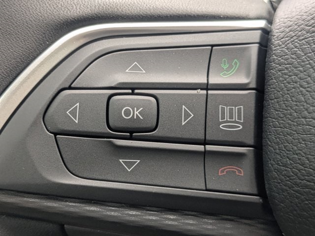 new 2025 Jeep Grand Cherokee car, priced at $39,225