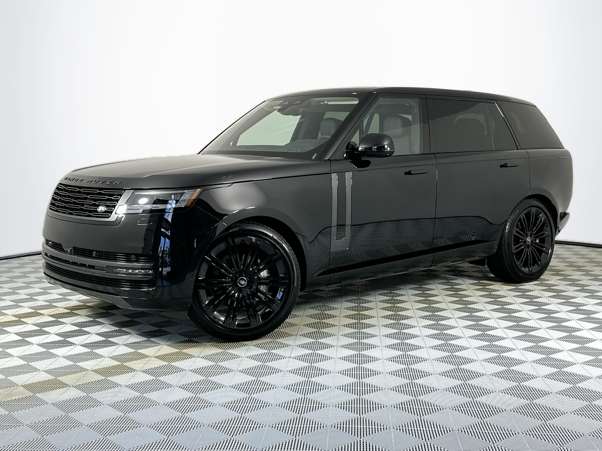 new 2025 Land Rover Range Rover car, priced at $126,130