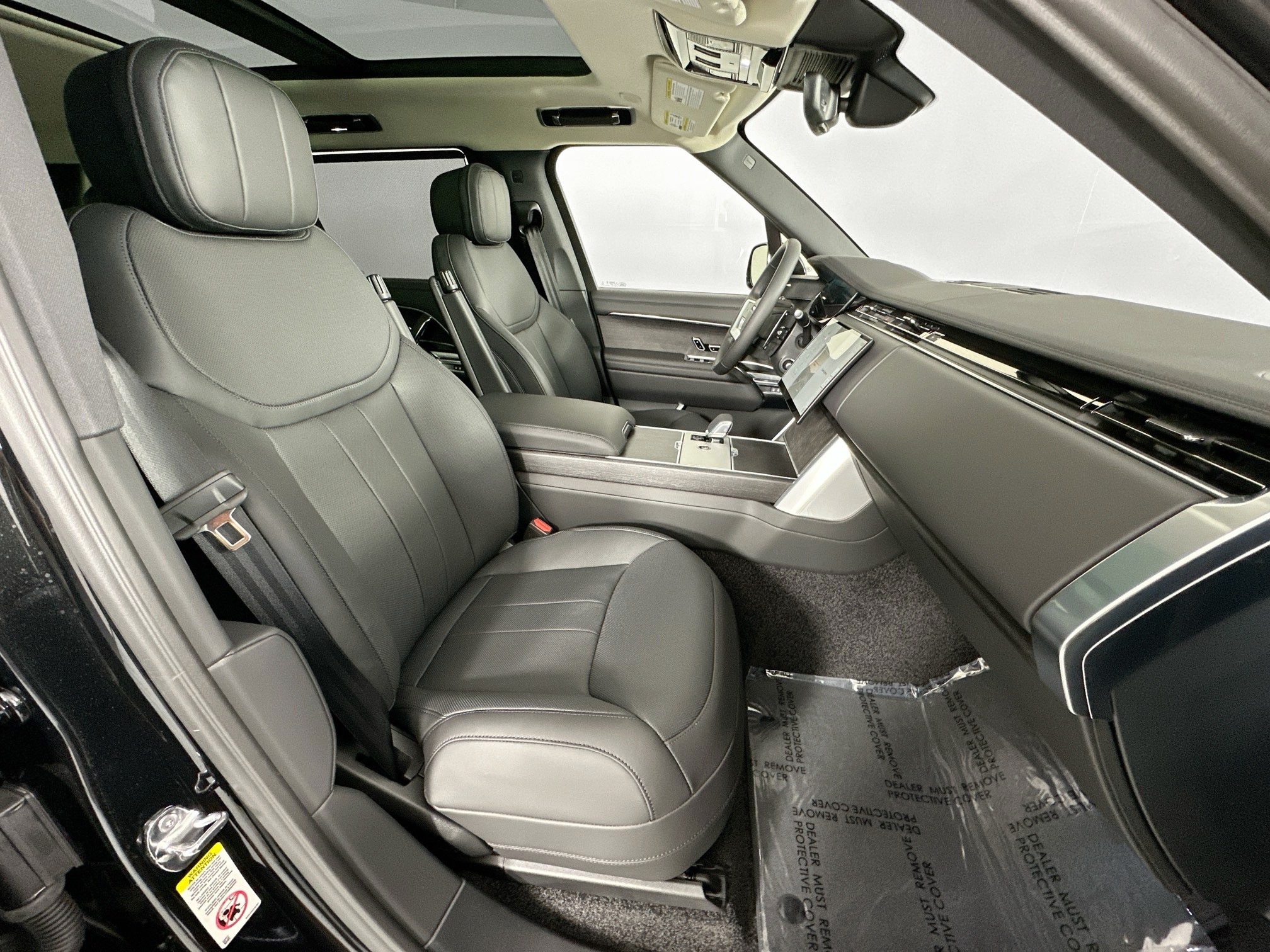 new 2025 Land Rover Range Rover car, priced at $126,130