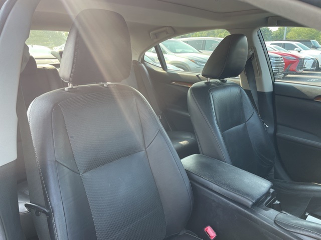 used 2013 Lexus ES car, priced at $12,940