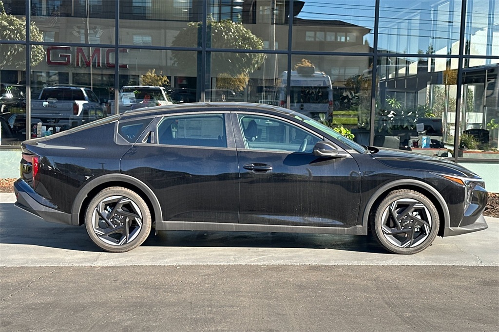 new 2025 Kia K4 car, priced at $25,185